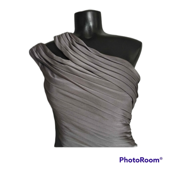 Statement Floor Length Dress - Picture 9 of 13